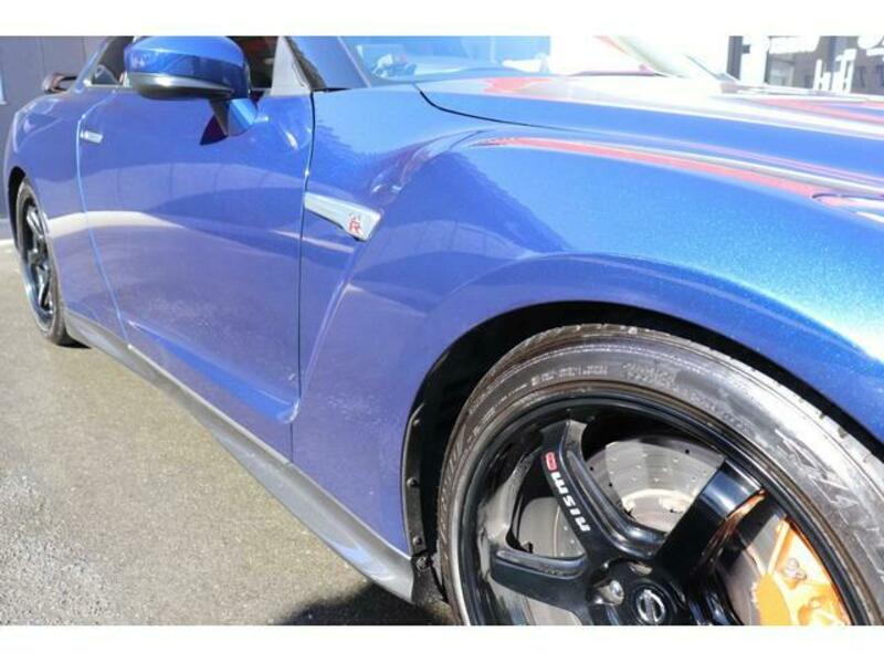 GT-R