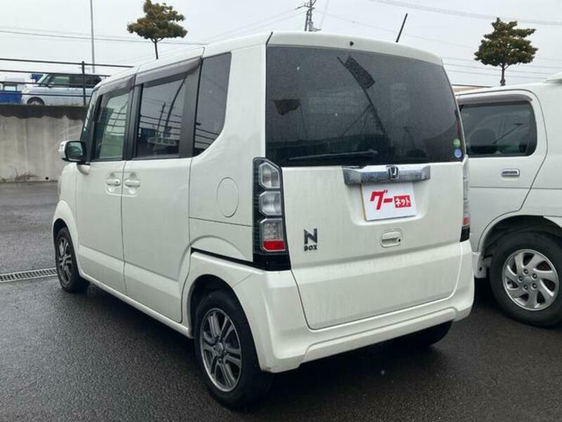N BOX