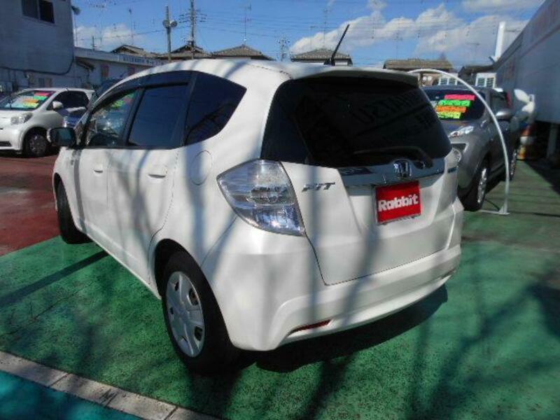 FIT HYBRID