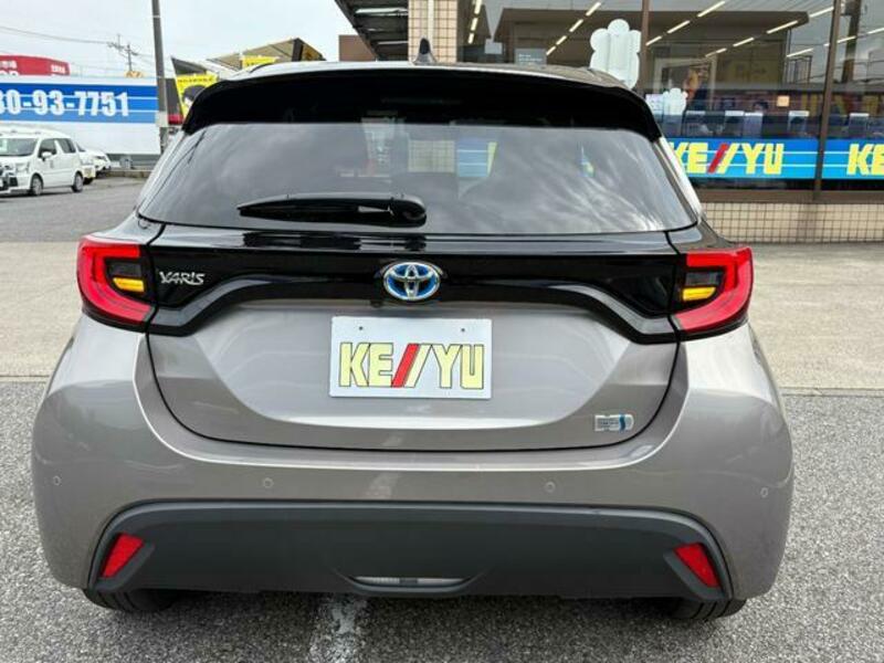 YARIS