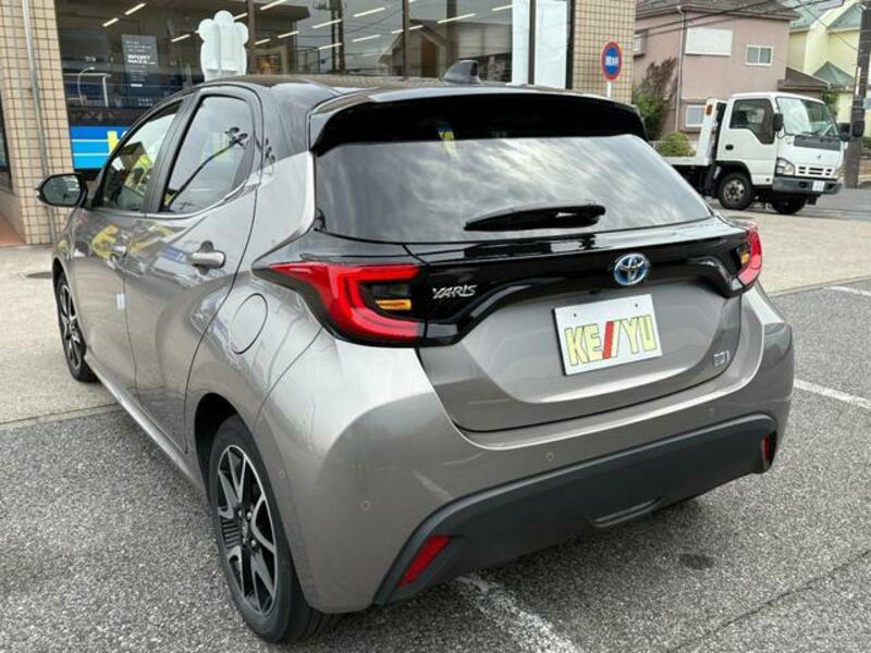 YARIS