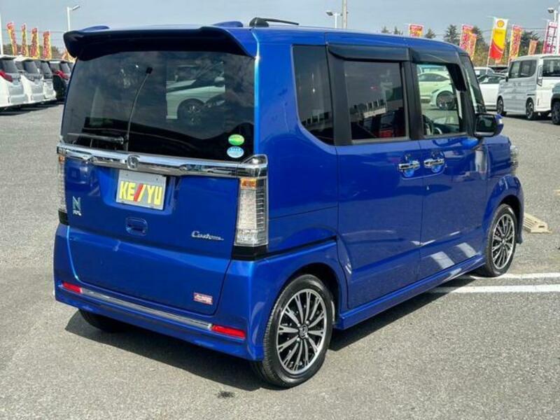 N BOX CUSTOM