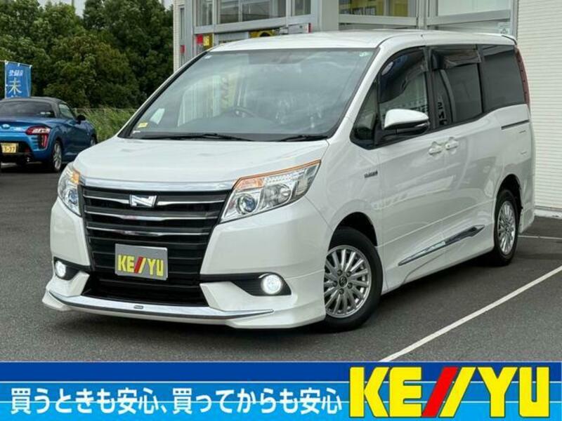 TOYOTA NOAH