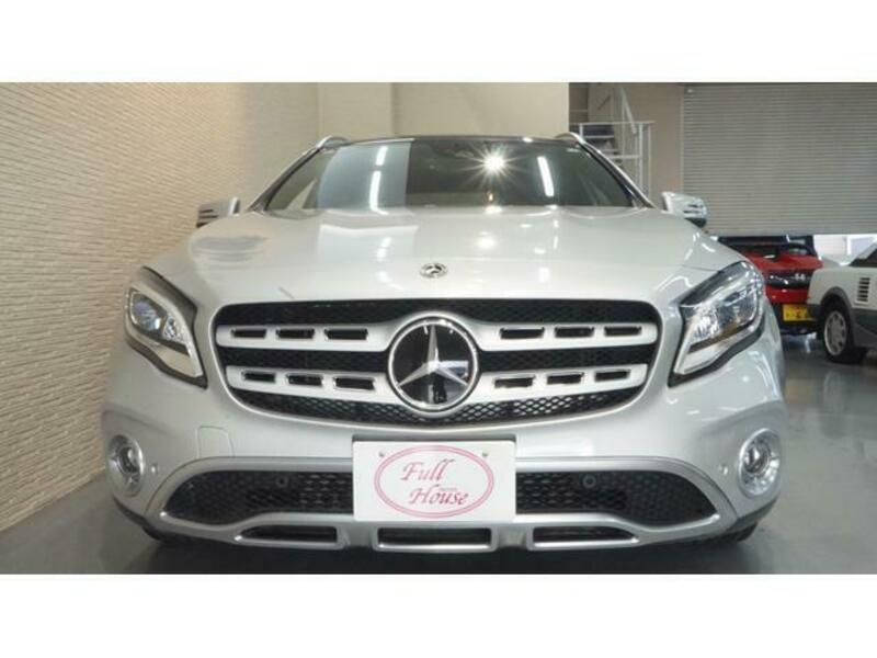 GLA CLASS