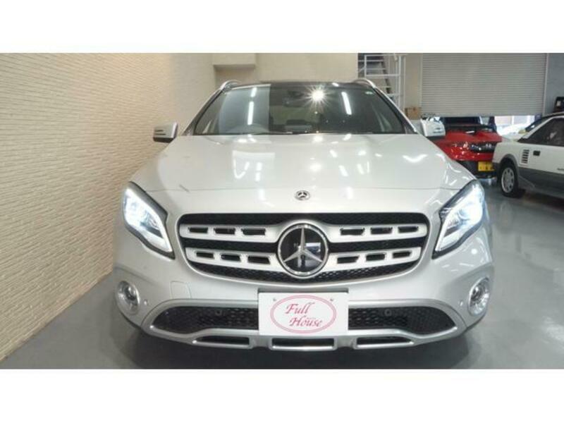 GLA CLASS