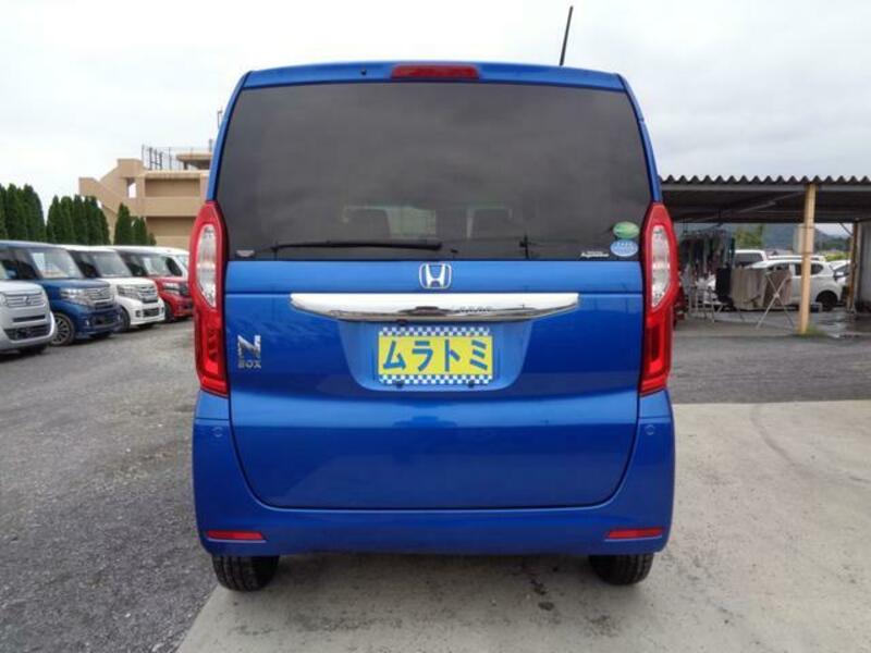 N BOX