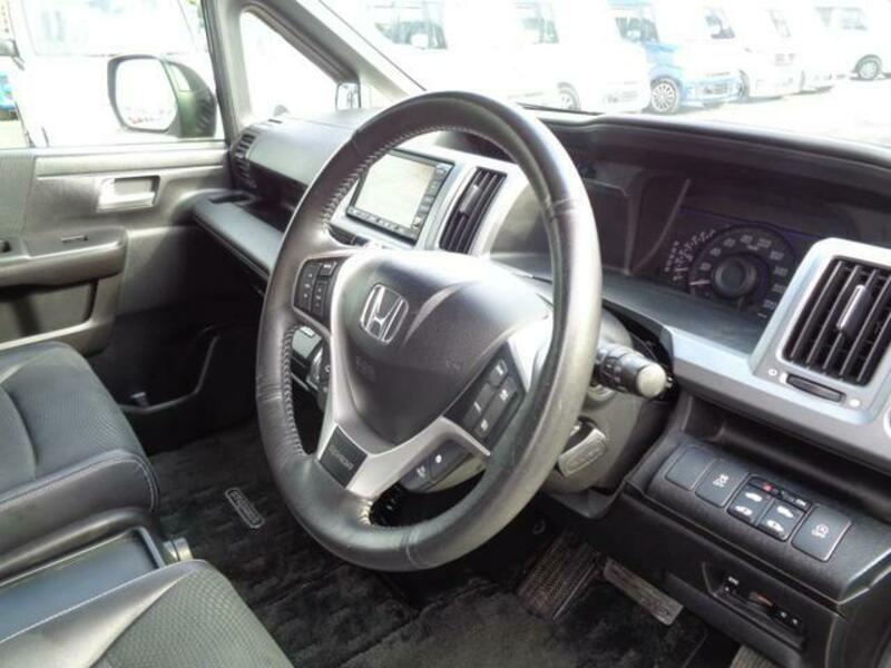 STEPWAGON SPADA