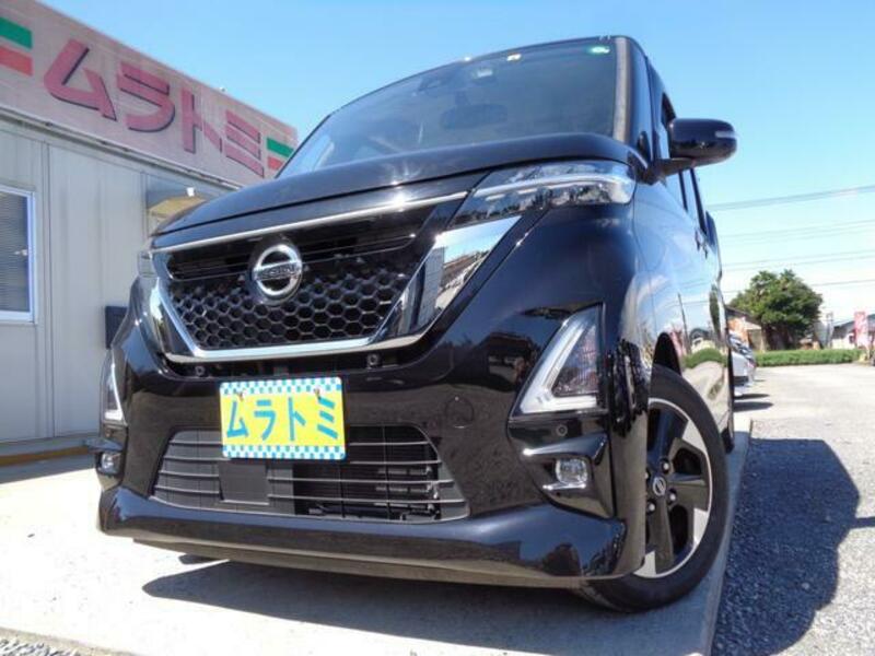 NISSAN ROOX