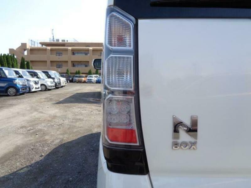 N BOX