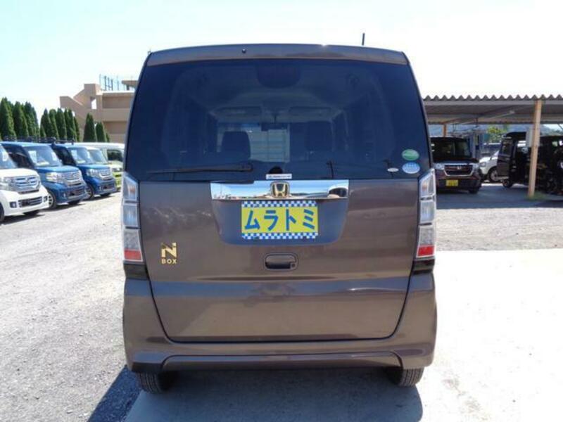 N BOX