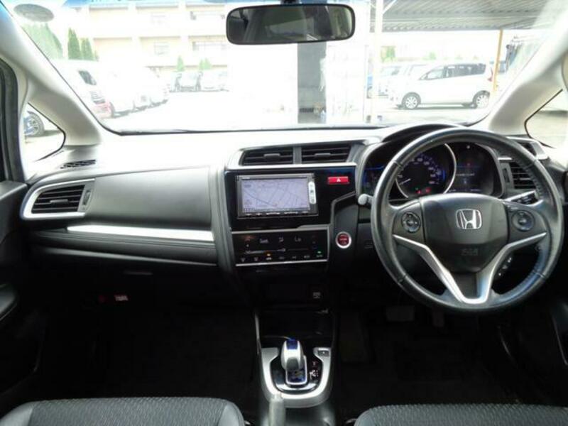 FIT HYBRID