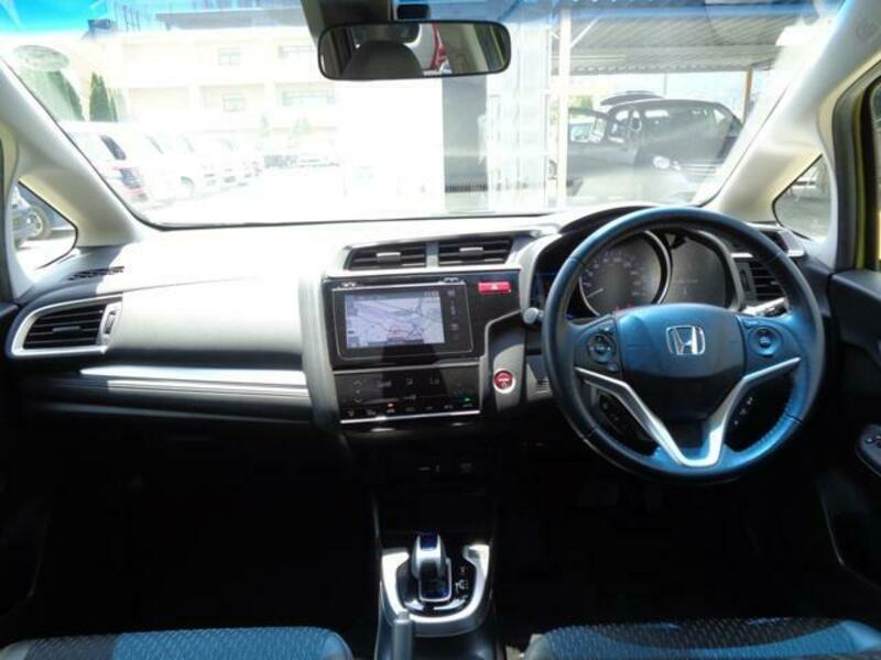 FIT HYBRID