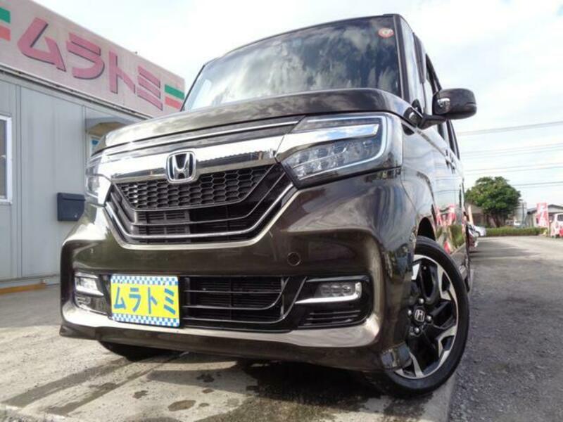 HONDA N BOX CUSTOM