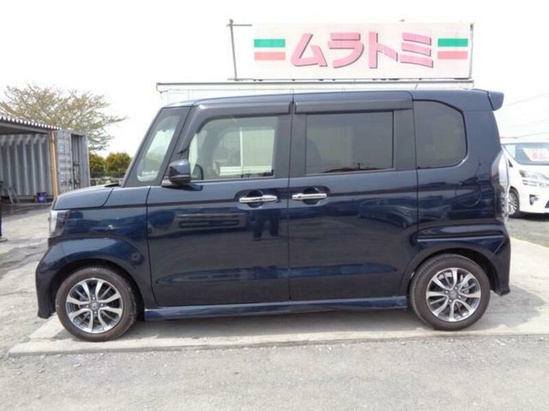 N BOX CUSTOM