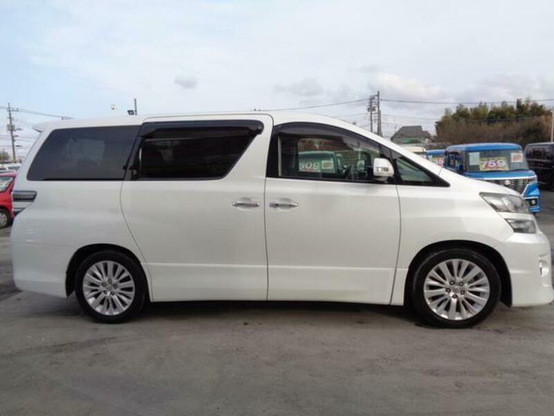 VELLFIRE