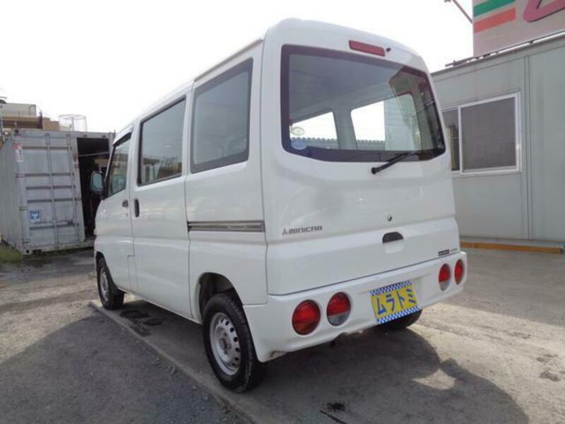 MINICAB VAN