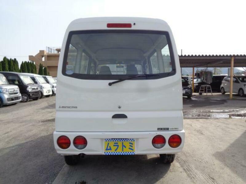 MINICAB VAN