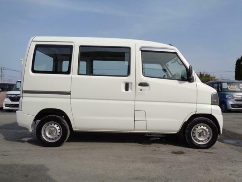 MINICAB VAN