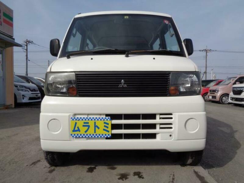 MINICAB VAN