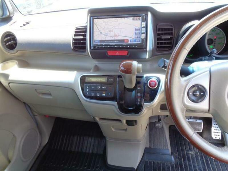 N BOX PLUS