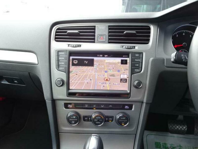GOLF VARIANT