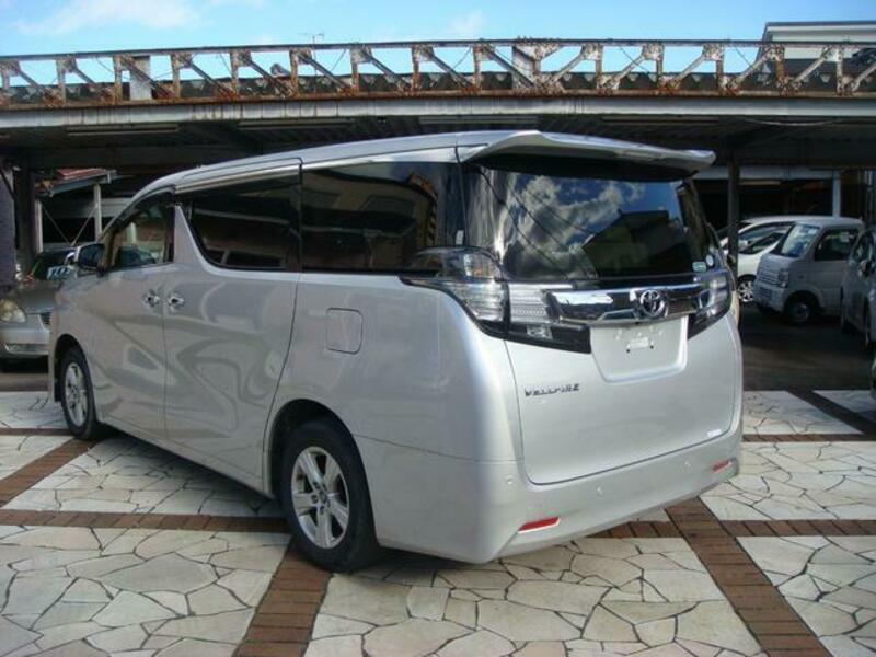 VELLFIRE