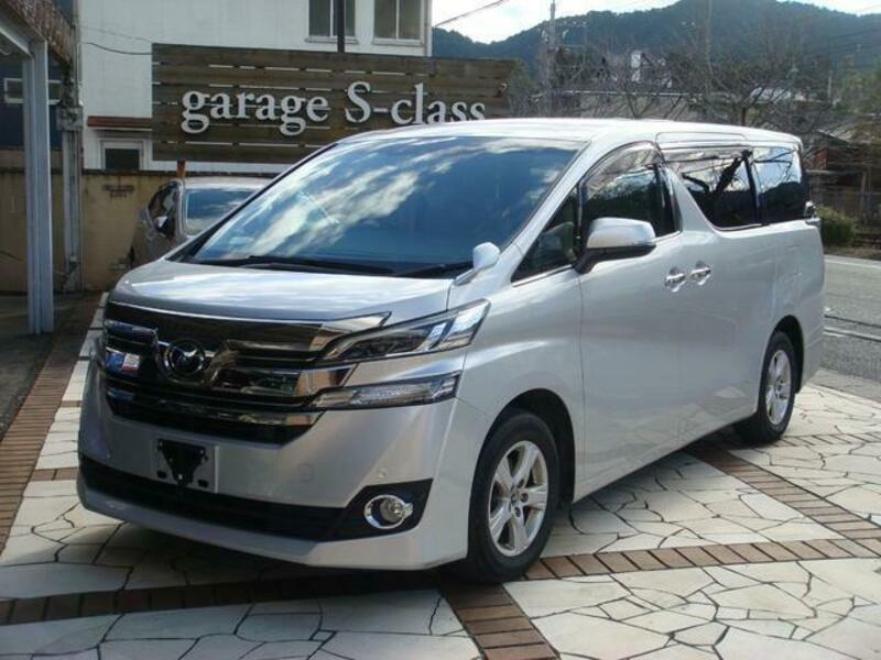 TOYOTA VELLFIRE