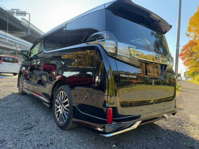VELLFIRE
