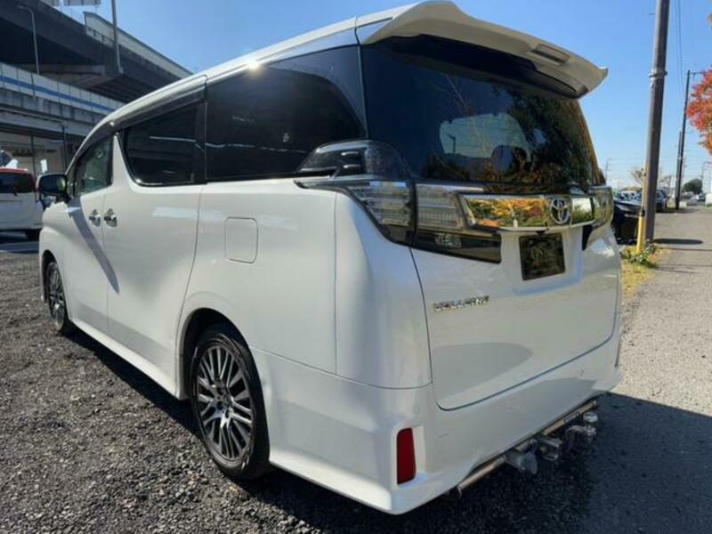 VELLFIRE