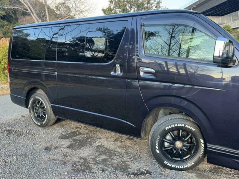 HIACE VAN
