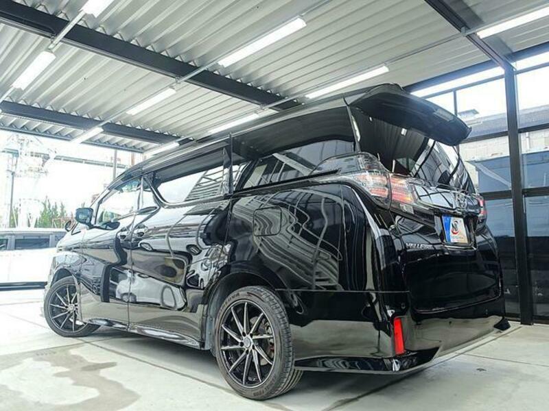 VELLFIRE