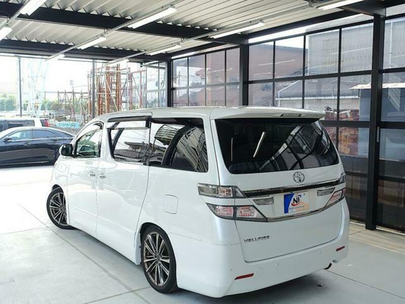 VELLFIRE