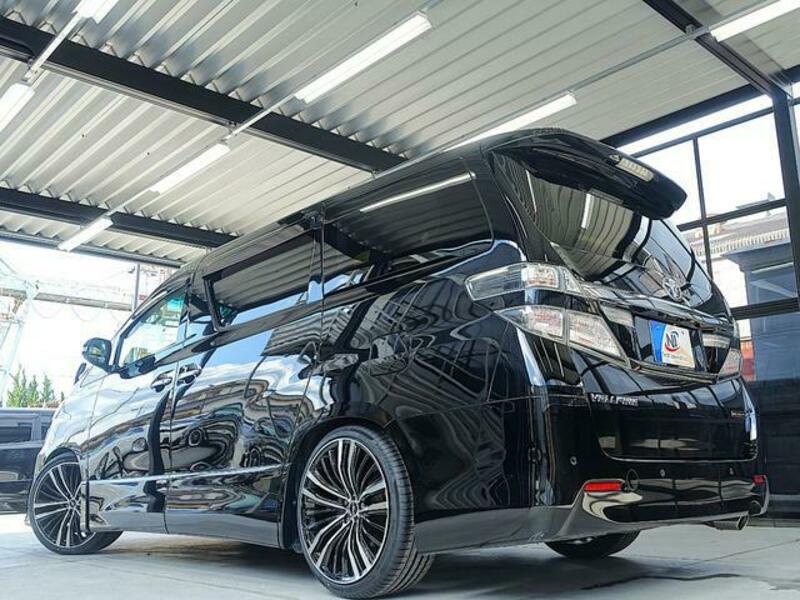 VELLFIRE