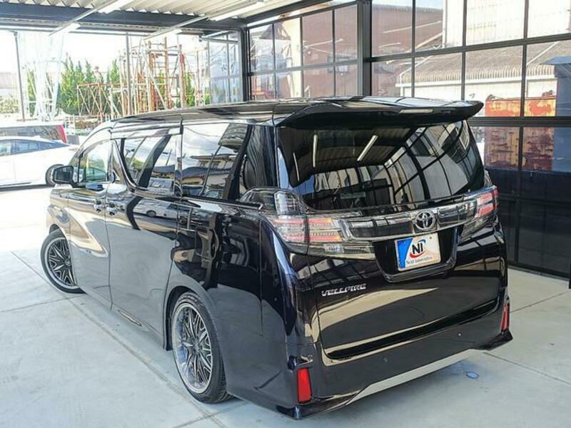 VELLFIRE