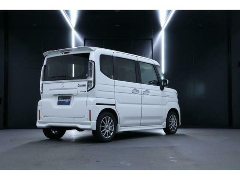 SPACIA CUSTOM