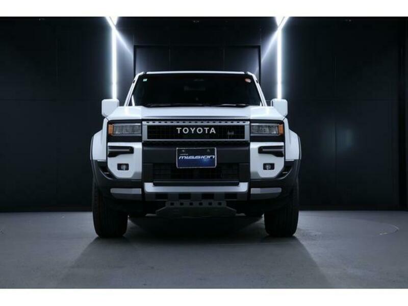 LAND CRUISER 250