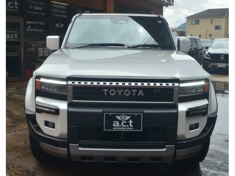 LAND CRUISER 250