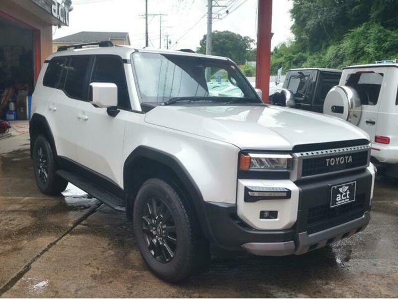 LAND CRUISER 250