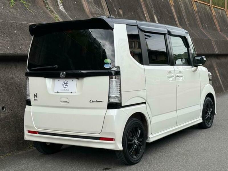 N BOX CUSTOM