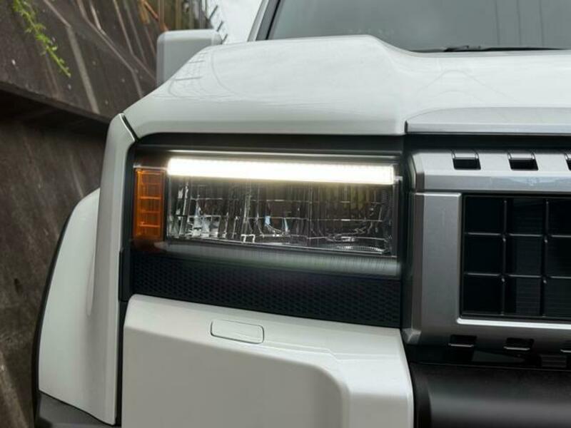 LAND CRUISER 250