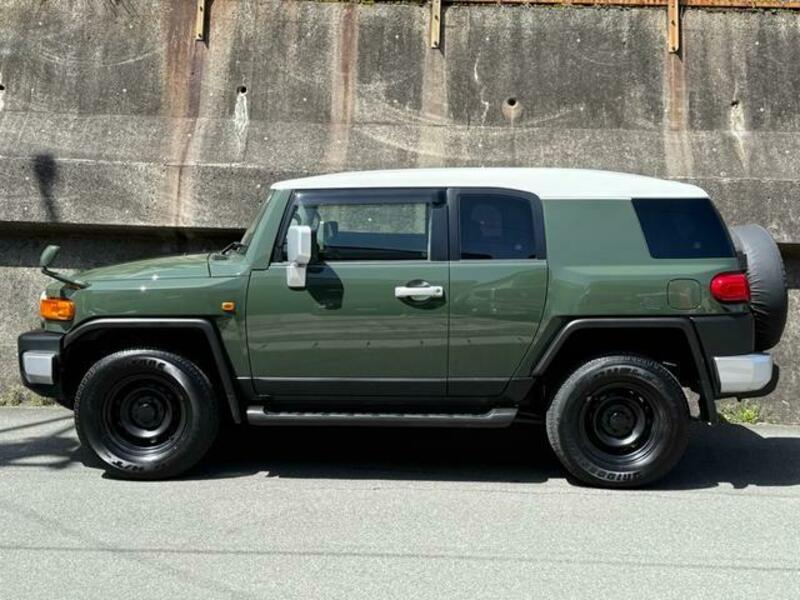 FJ CRUISER
