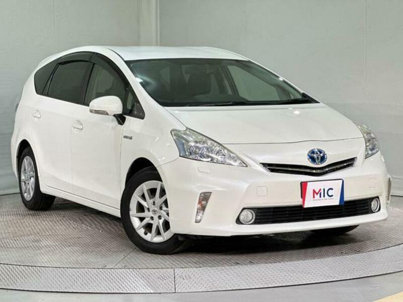 PRIUS ALPHA