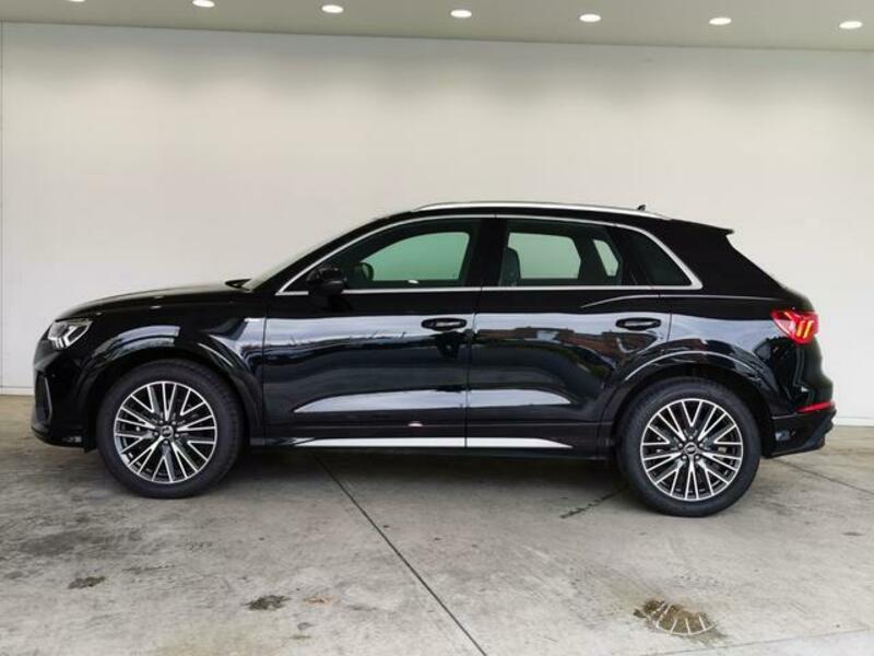 Q3