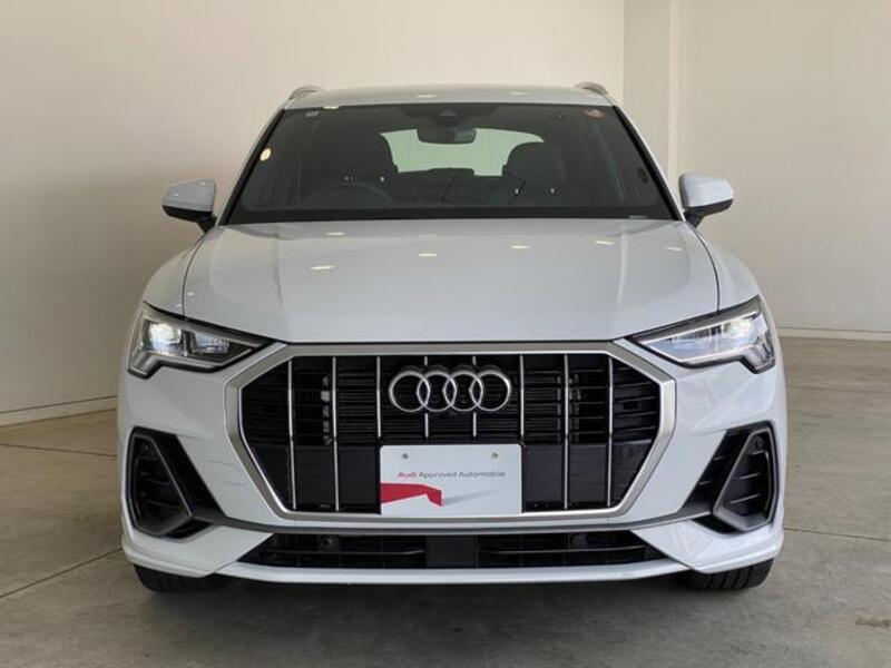 Q3