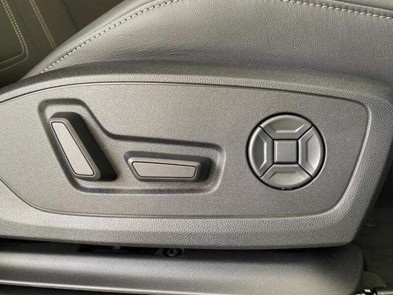 Q3