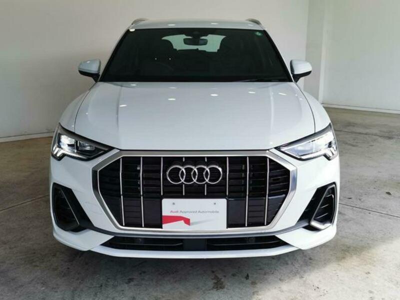 Q3