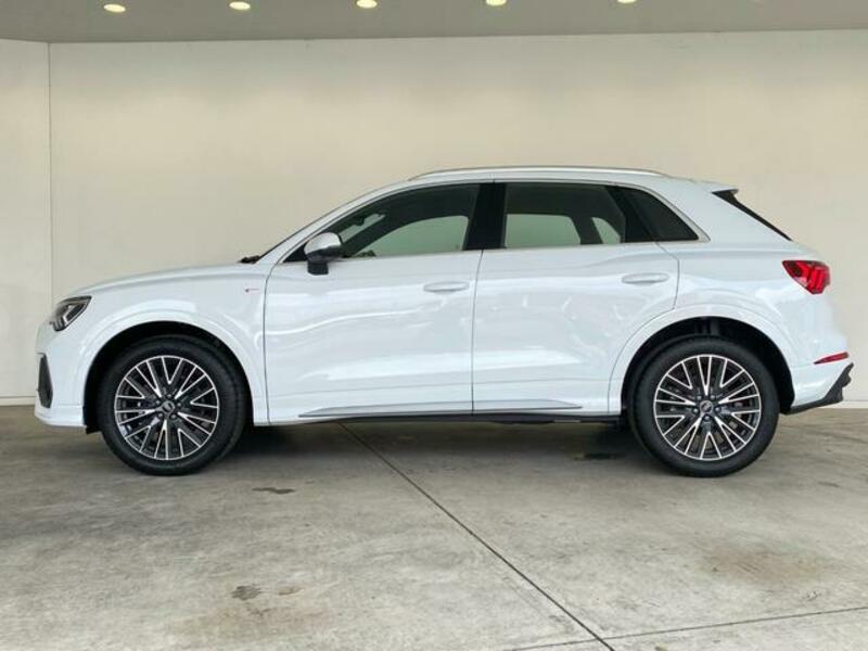 Q3