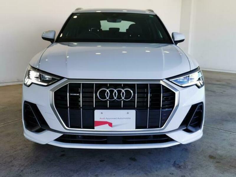 Q3
