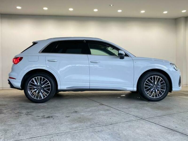 Q3