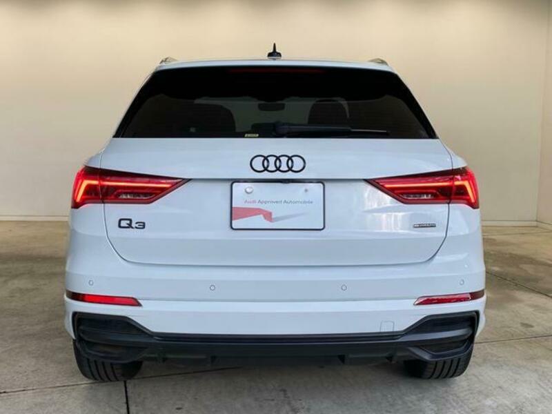 Q3